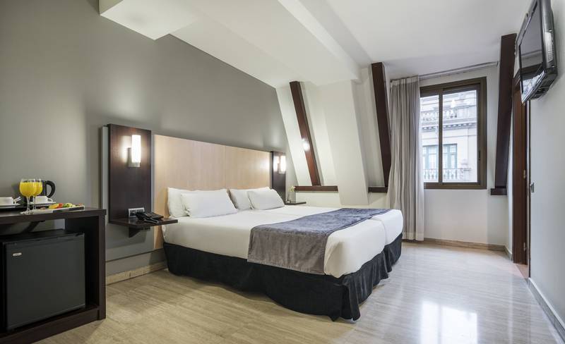 Doble estandar Hotel ILUNION Almirante Barcelona